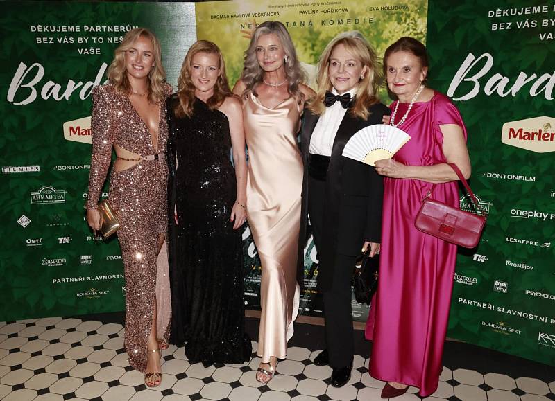 Pavlína Poøízková, Dagmar Havlová, Eva Holubová, Hana Hendrychová, Pavla Kreèmerová