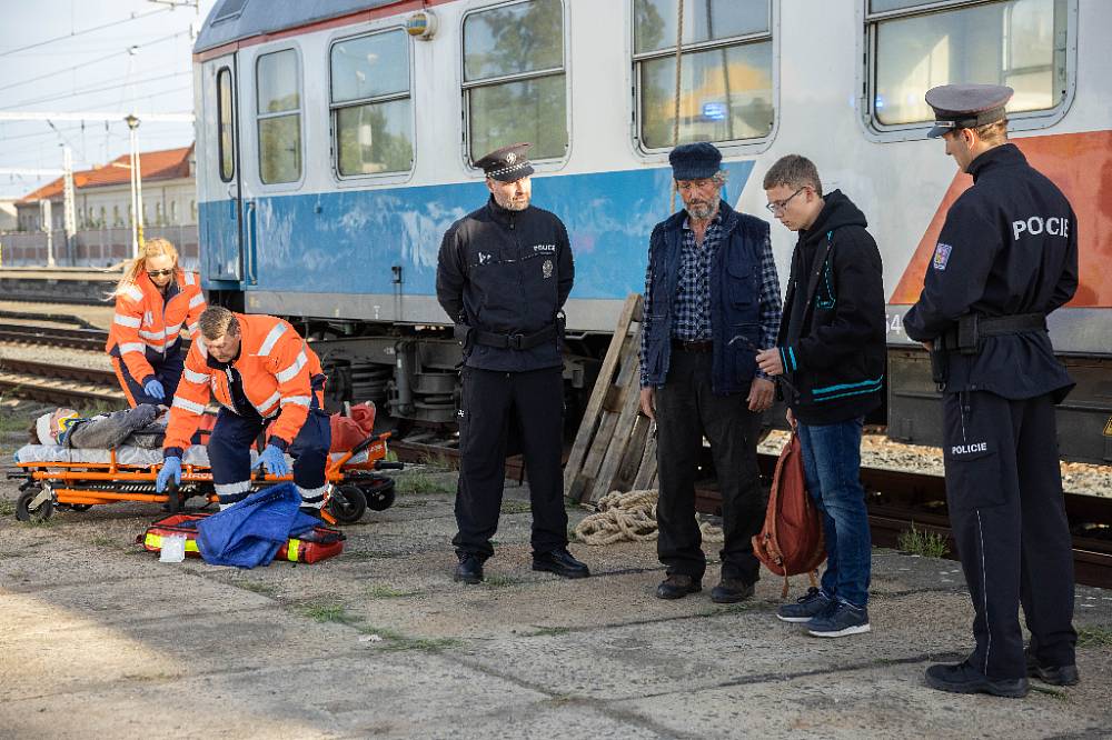 Ulice: Další scény z vlakového nádraží