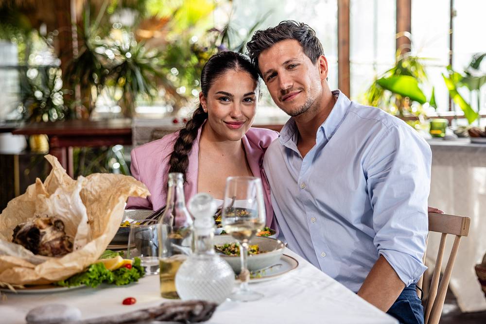 (EMBARGO Nepublikovat) Bachelor Česko: Lucie krade rande a hraje divadlo, jak ji všichni ubližují