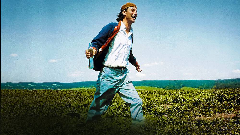 Dědictví aneb Kurvahošigutntag (1992). Nova CINEMA 17:45. Komedie. Bohuš je rázovitý vesnický chlapík, který žije sám v rozpadající se chalupě. Pracuje jako dřevař, většinu času však se svými kumpány tráví popíjením slivovice a zahálčivým povalováním v trávě. Jeho poklidný a vcelku spokojený život se změní v okamžiku, kdy se objeví elegantní advokát Ulrich, který překvapenému Bohušovi oznámí, že zdědil obrovský majetek.