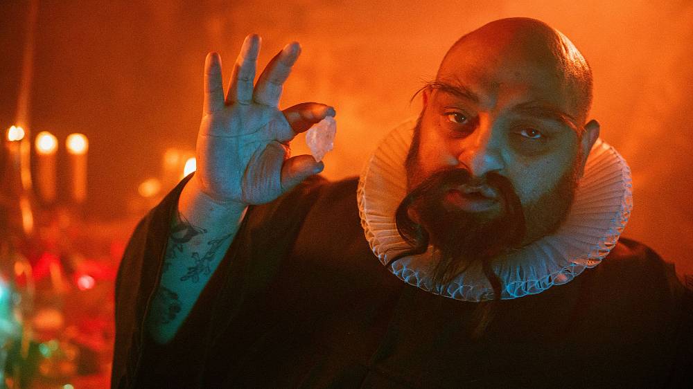 Rodinný film Martyho Pohla nabízí nejen zábavu, ale i hlubší poselství. Skrze humor a nečekané situace přináší příběh o dospívání, hodnotách a hledání vlastní cesty.