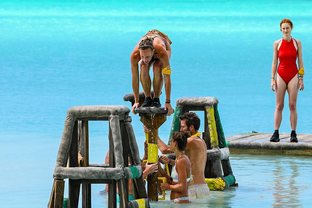 Survivor 12