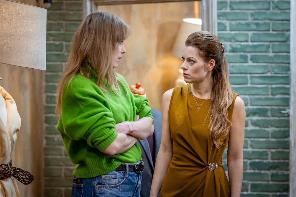 Ulice: Hana Holišová a Maléřovi