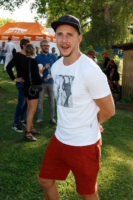 Jakub Štáfek: Na veřejnosti za floutka, doma táta, co musí vzít v úvahu, že dcera nestihne poznat život