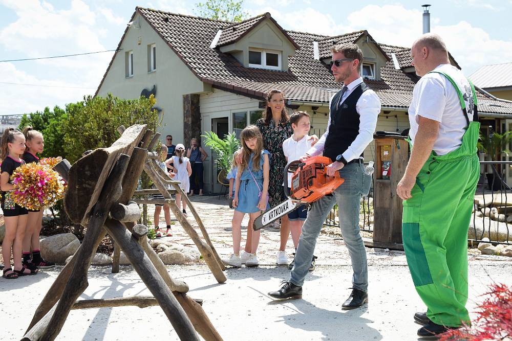 Nejde o to, co je logické, ale na co máte povolení: Podtitul filmu Krtkův svět naznačuje, že námětem byla skutečná kauza