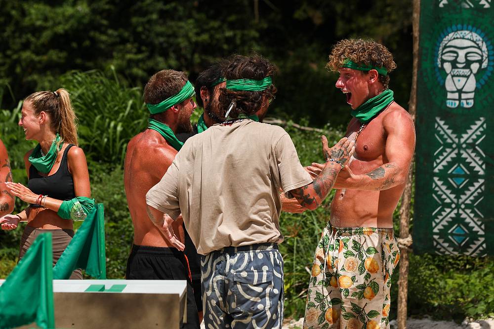 Survivor 2025: Po 50 dnech už zábrany padají. Pája odložil jediný kus oblečení a Michal na 3 vteřiny skočil na Natálii