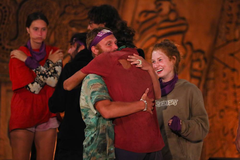 Survivor 2025: Kmeny se promíchávají, hráči mění tváře a kamery stále prosazují křiváka Michala