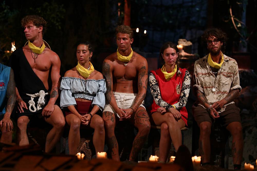 Survivor 2025: Kmeny se promíchávají, hráči mění tváře a kamery stále prosazují křiváka Michala