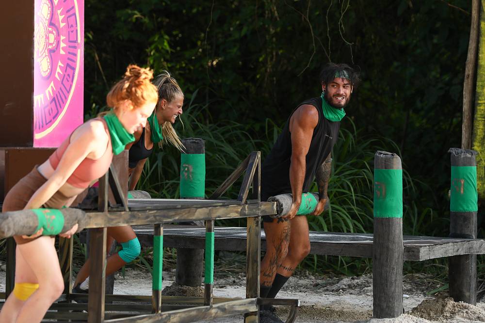 Survivor 2025: Kmeny se promíchávají, hráči mění tváře a kamery stále prosazují křiváka Michala