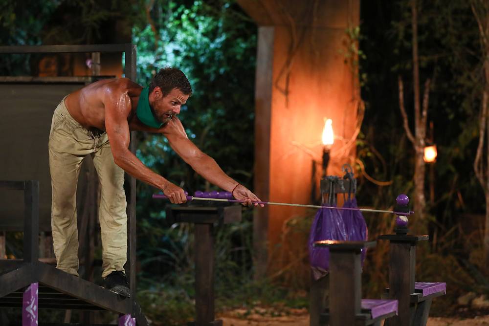 Survivor 2025: Kmeny se promíchávají, hráči mění tváře a kamery stále prosazují křiváka Michala