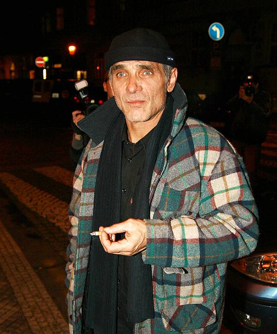 Rebel a bouřlivák Oldřich Kaiser musel potkat tu pravou. Ubral plyn a v plné síle může oslavit sedmdesátiny