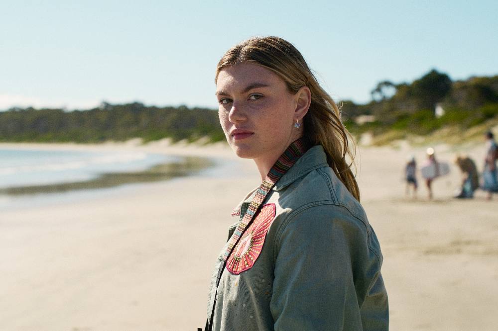 To nejzajímavější, co nabídne Netflix v červnu: Australský ráj je životu nebezpečný a milé mladé Švédky nic nezastaví