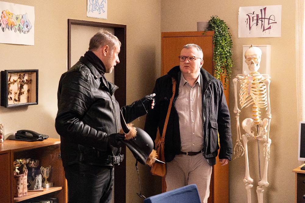 Jedna rodina: Být chlapem může bolet, odhaluje Standa při budování image drsného chlapa