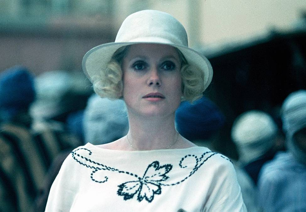 Pochoduj nebo zemři: Gene Hackman a Terenc Hill ve filmu, kvůli kterému letadla přepravovala tuny písku z Maroka do USA