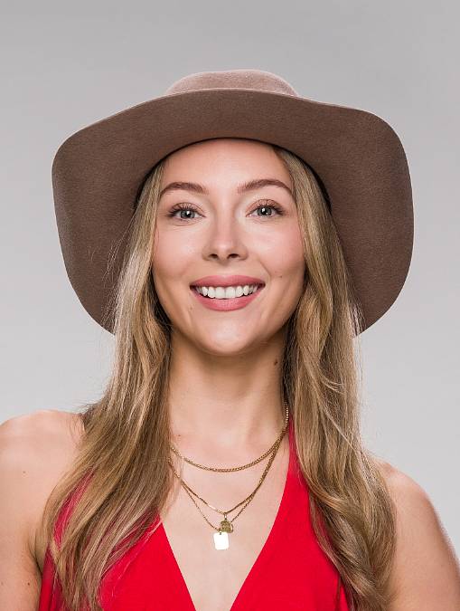 Další fraška s titulkem reality show je tady. Bude se farmařit – slovenská Farma se nechytila, tak proč si neudělat českou