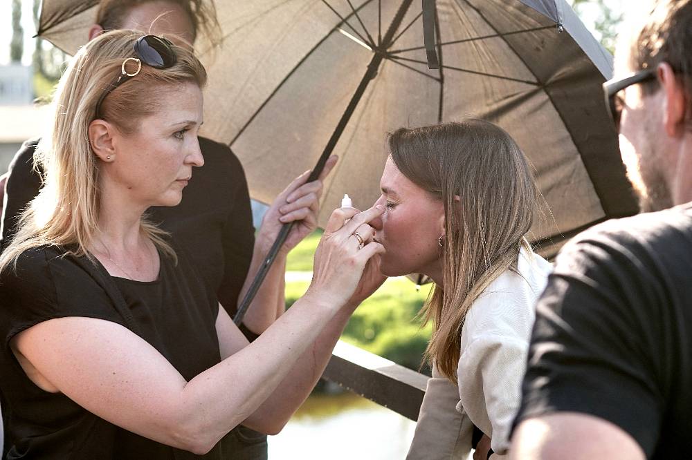 „Cítila jsem se jako Tom Cruise,“ říká Šárka Krausová po náročném natáčení Polabí