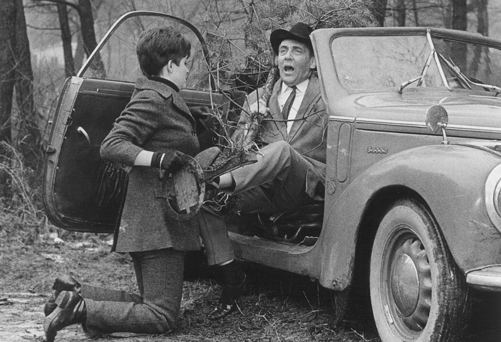 Letní bída za koncesionářské poplatky: Alfons Karásek zachraňuje letní zoufalství