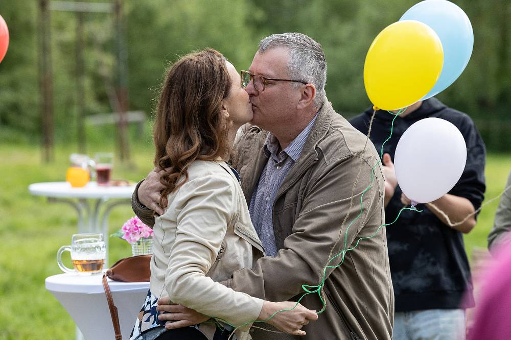 Zazvonil zvonec a Jedné rodiny je konec: Karel balí kufry, Martina rodí a kolem Noriky zůstaly otazníky
