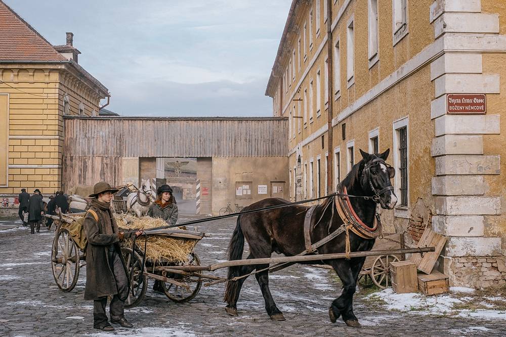 Když děti zachraňují život: Dojemný příběh z konce války, který pohladí i sevře srdce
