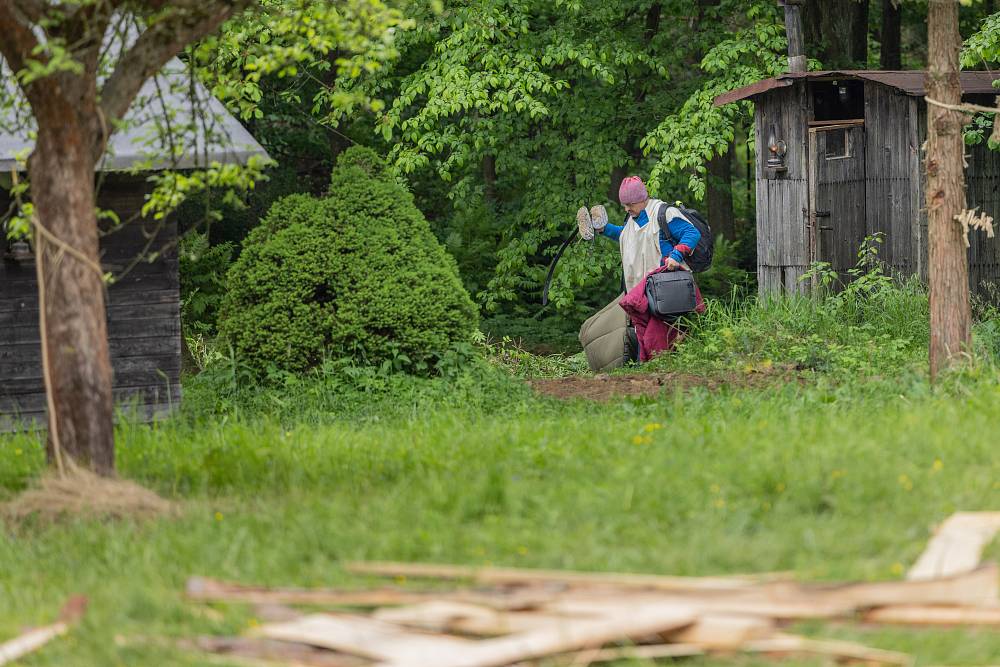 Líný farmář Andrej vs. ukňouraný sluha Luboš: Přetahovaná tělem, kvíz mozkem – a nikdo nečte almanach pořádně