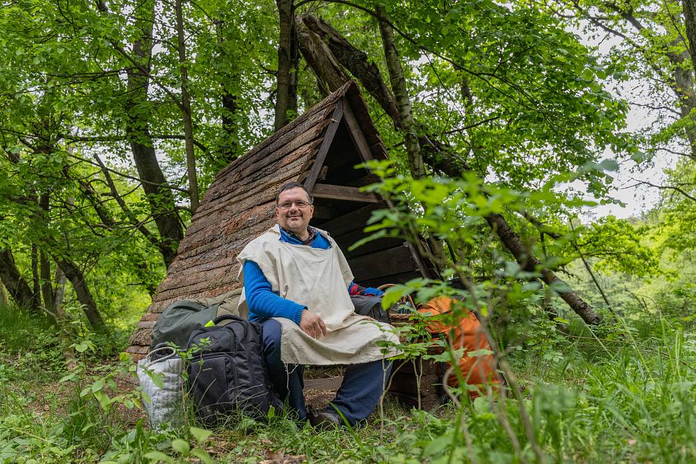 Líný farmář Andrej vs. ukňouraný sluha Luboš: Přetahovaná tělem, kvíz mozkem – a nikdo nečte almanach pořádně