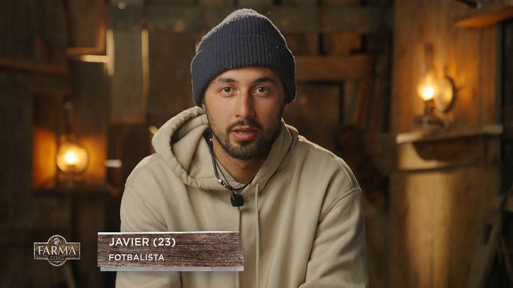 Na Farmě zmizel oheň, kýbl i smetana – začíná farmařina nebo detektivka?