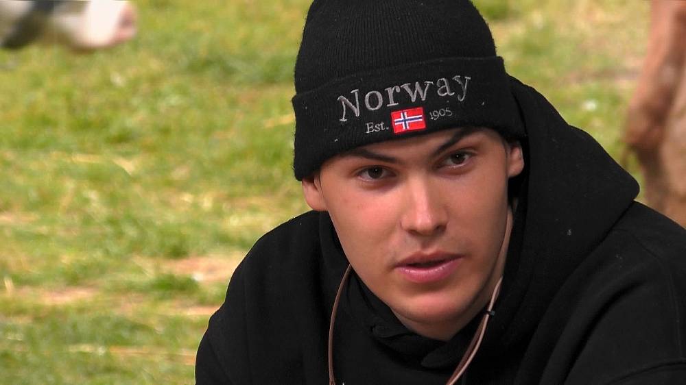 Kamery své dvě oblíbenkyně na Farmě nespustí z očí, ty navíc hrají před ostatními jen divadlo