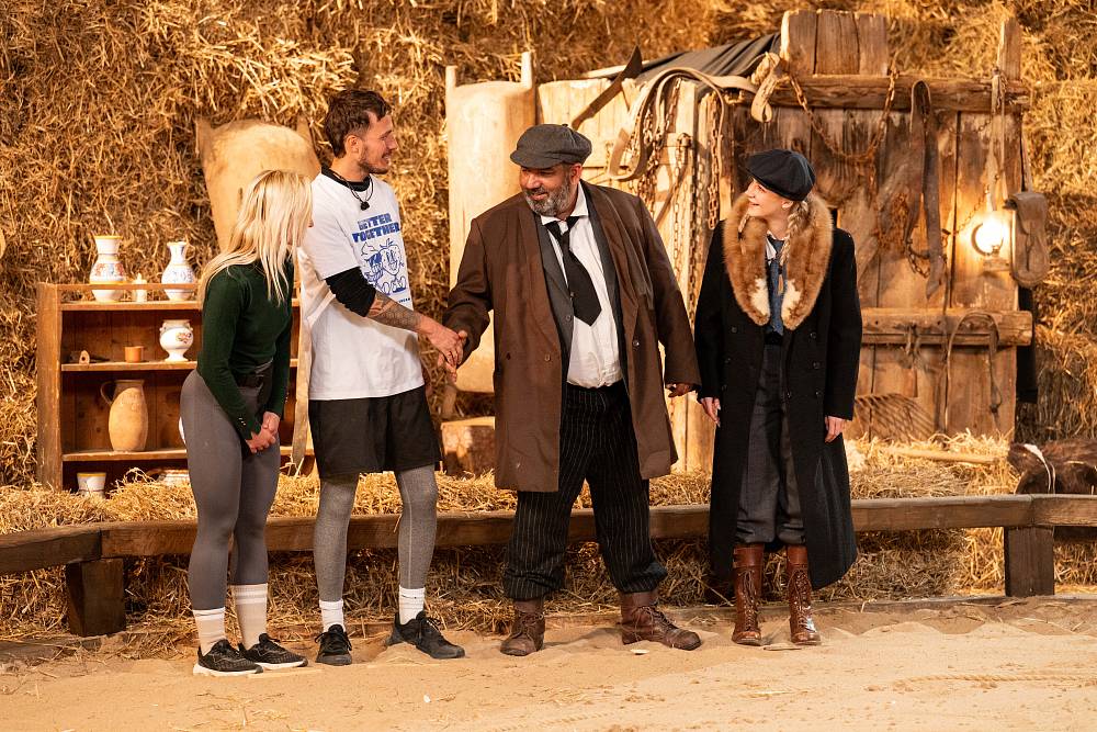 Neznámí bandité způsobili na Farmě pořádný rozruch. Nakonec se z nich vyklubali další farmáři