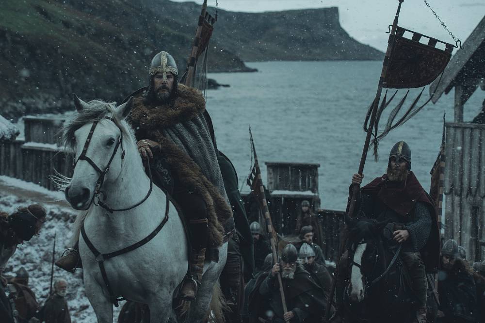 Ach, ta vášeň pro Vikingy. Drsná krajina s brutálními bojovníky sesadila z trůnu Minecraft film
