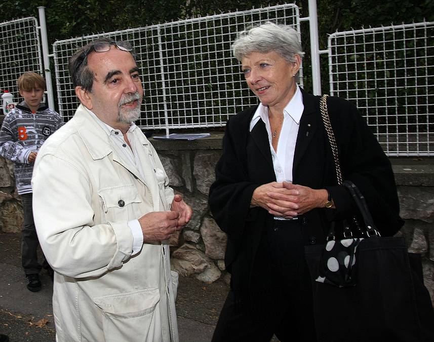 Na svět přišel jako Július, ale nakonec z něj byl Dušan a o iluze přišel dříve, než jeho Básníci