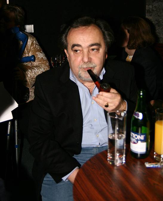 Na svět přišel jako Július, ale nakonec z něj byl Dušan a o iluze přišel dříve, než jeho Básníci