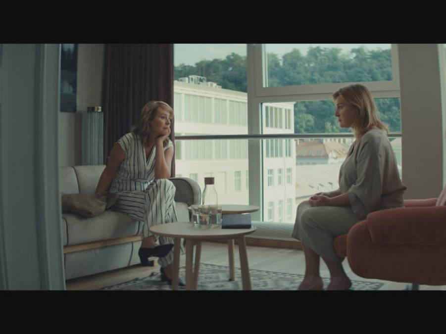 Konečně se začaly točit dobré české filmy ve velkém. Film Neporazitelní spojil před kamerou Trojana a Čermáka