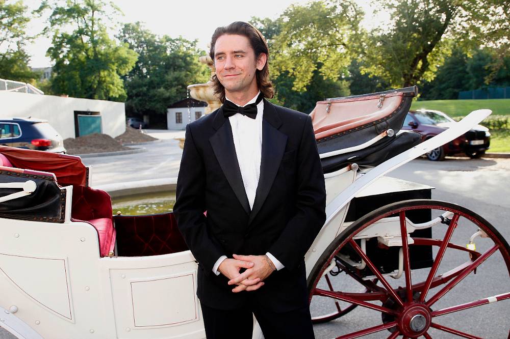 Jan Komínek z Kamarádů je zamilovaný. Randí s modelkou.