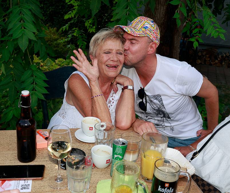Jaroslava Obermaierová na party Divadla Broadway