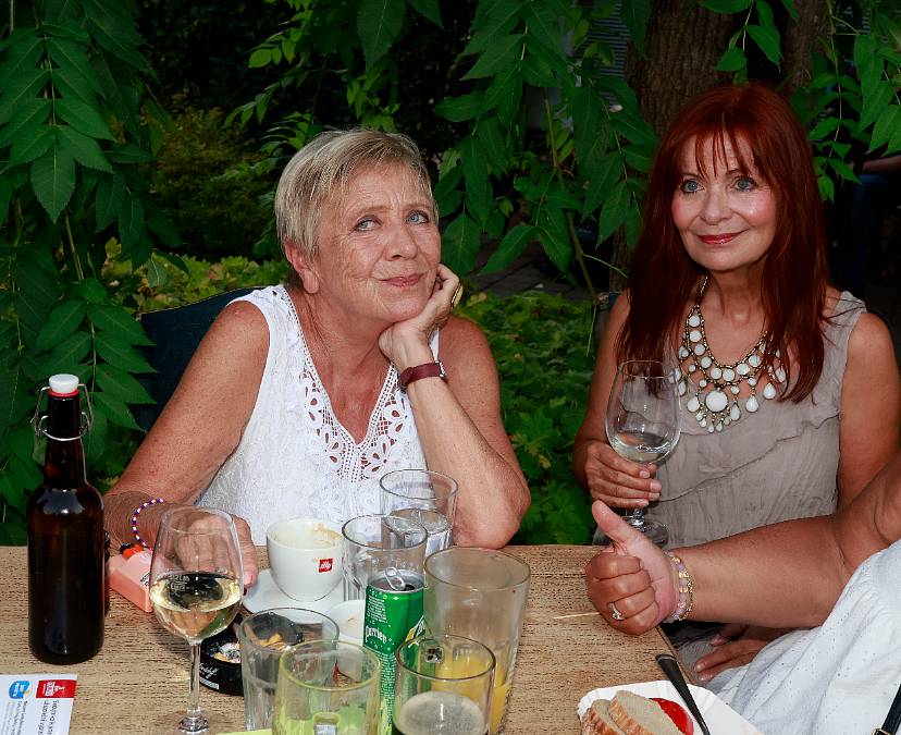 Jaroslava Obermaierová na party Divadla Broadway