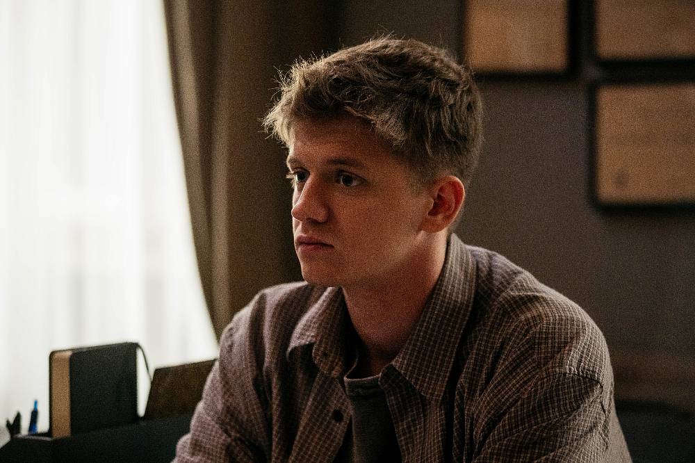 Nemáte na svatbu nejlepší vzpomínky? Bára a Venca v novém seriálu Bratři a sestry, si projdou peklem
