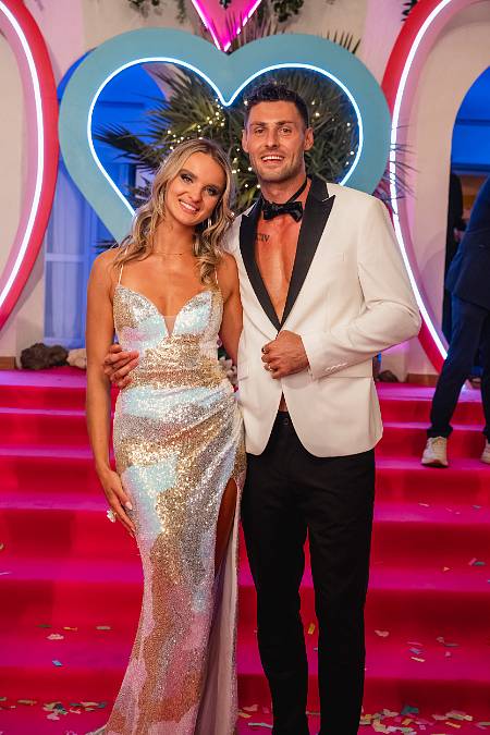 Pátá série Love Islandu vezme srdíčka na nový ostrov