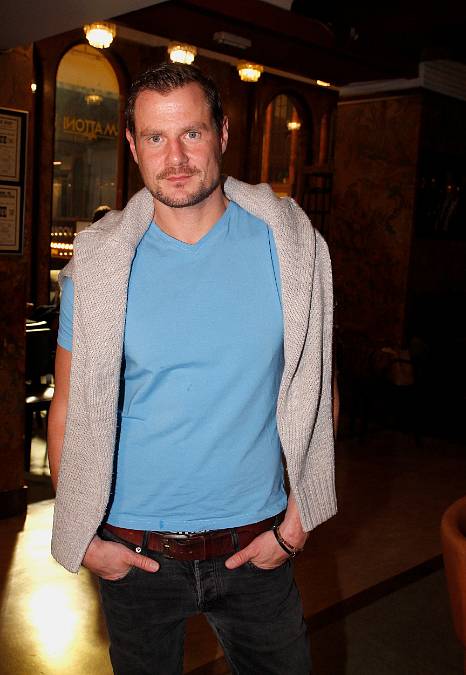 Jarda Franc z Vyprávěj se v 46 letech poprvé oženil.