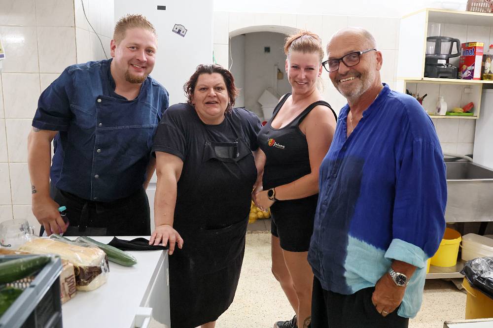 Pohlreich na Moravě: Restaurace U Jelena mu dala zabrat hned u vchodu