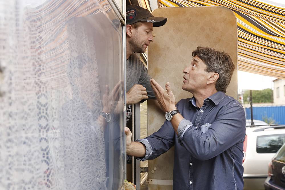 Seriál Polabí: Homolkovi by bledli závistí – tihle dva umí cirkus i bez dětí