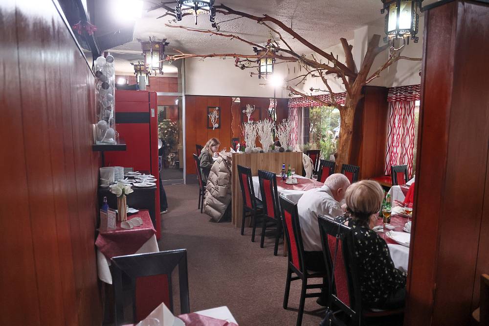Ano, šéfe!: Šéf tentokrát zavítá do retro restaurace, kde vaří „čínu“. Do vrtule půjdou i čínští hosté