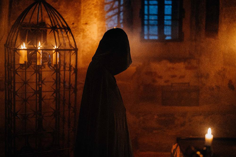 Zrádci: Mia neomylně míří do finále, soutěžící jí věří, štáb ji proklíná. Kvůli ní jeli bez spánku dva dny v kuse!