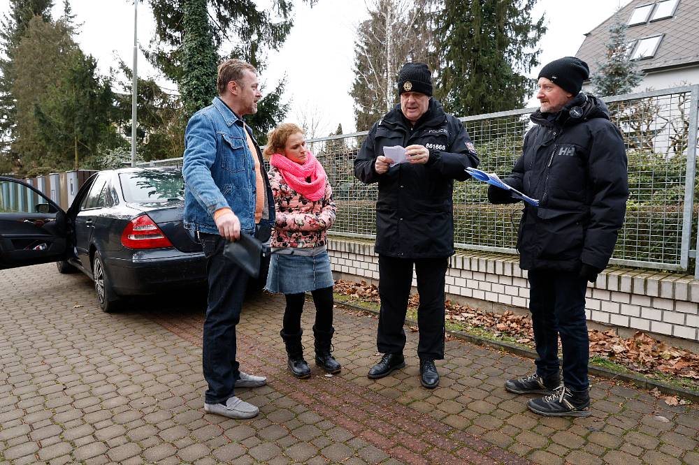 Polabí: Divá Bára se vrhla přímo před kostelem na faráře. Neměl šanci prchnout