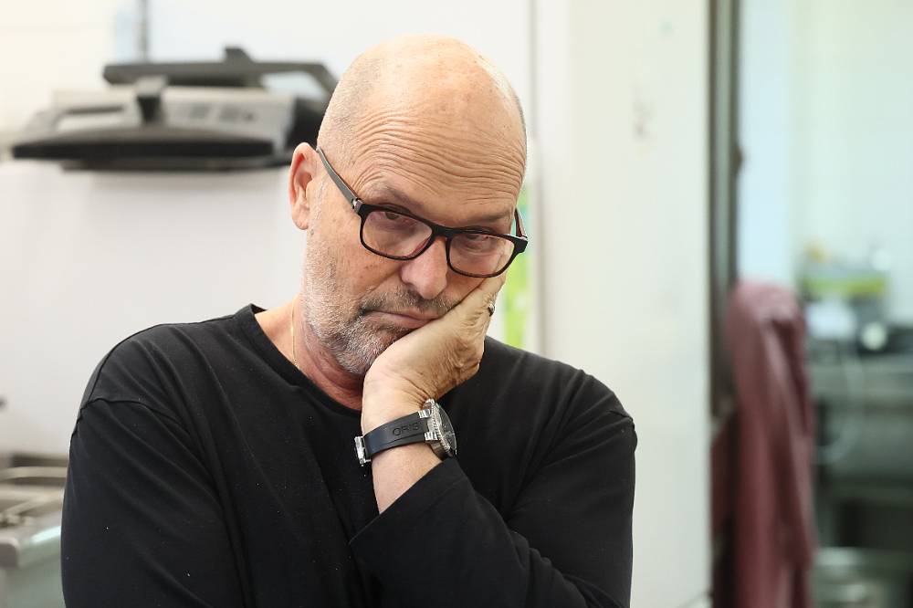Ano, šéfe!: Nádražní hospoda se v péči šéfa musela potýkat hlavně s personálem