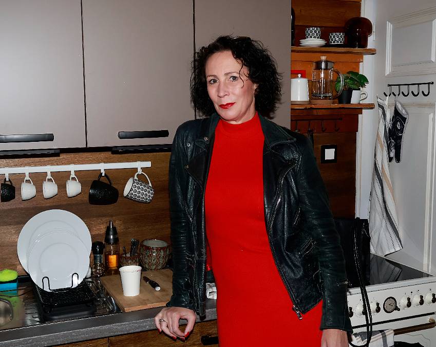 Kristýna Frejová žije naplno. Hraje, píše a občas si odskočí do tmy