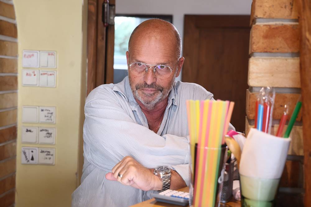 Ano, šéfe!: Padesát jídel, jedna chuť. Zdeněk Pohlreich a jeho nejnovější kuchařský očistec