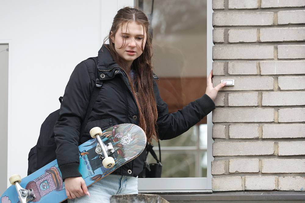 Polabí: Podvody, vášně a zrušené mše. Život na faře, na policejní stanici i v domě náčelníka se otřásá v základech