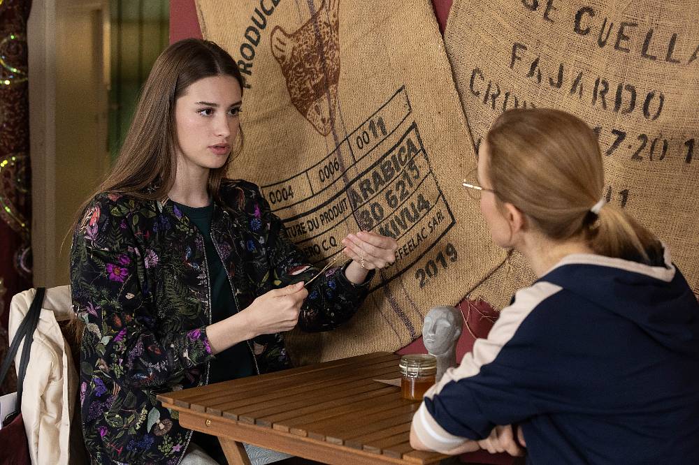 Ulice: Nebezpečí pro Lauru