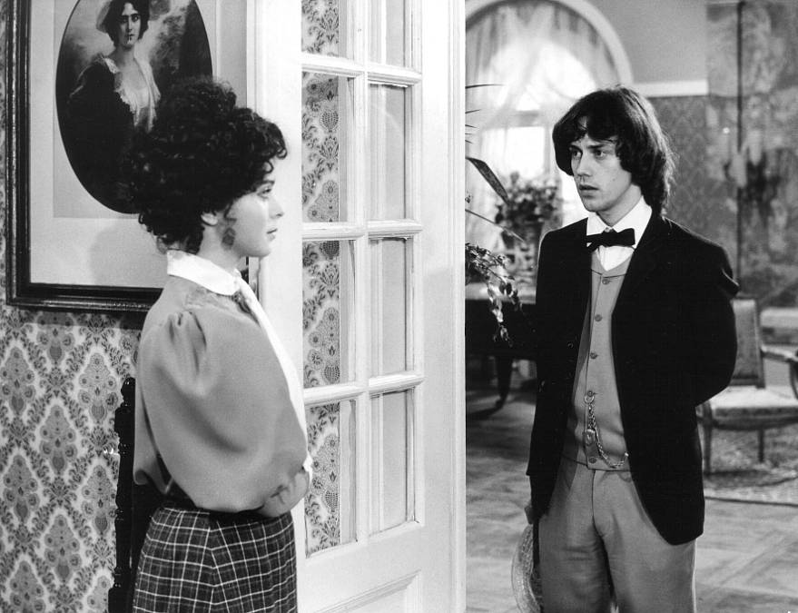 Zlá krev: Sága vášně, zrady a moci, která rozdělila rodinu i národ