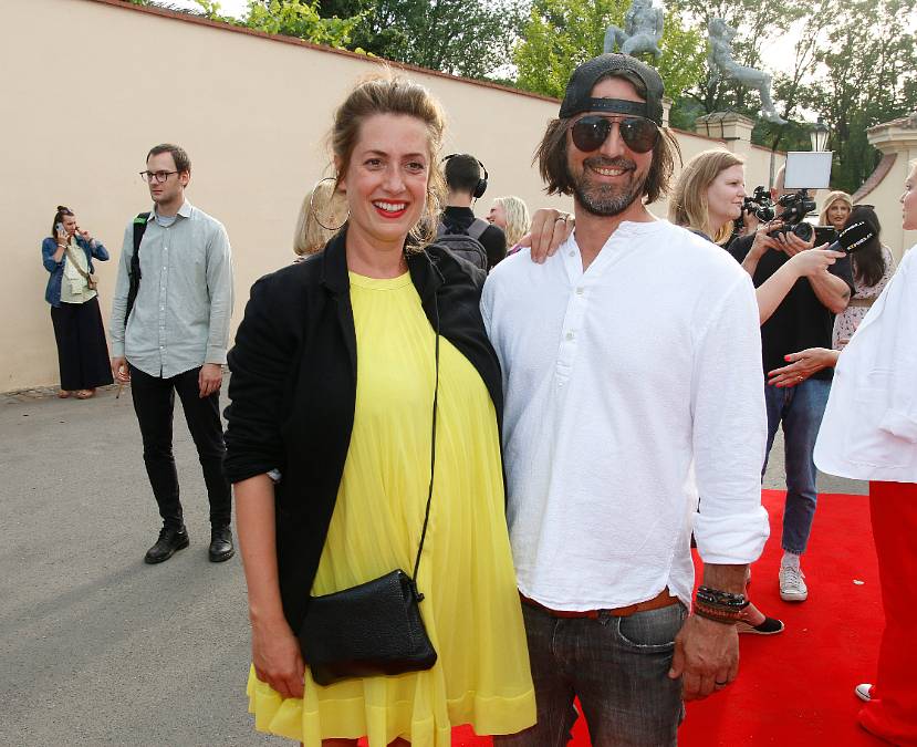 Lenka Zahradnická miluje manžela, své tři děti a nesnáší knoflíky